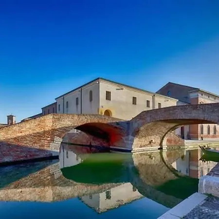Della Pescheria Inn